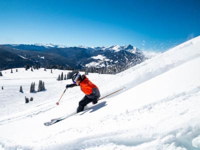 Vail, CO Photo by <a href="https://unsplash.com/@gladegoggles?utm_source=unsplash&utm_medium=referral&utm_content=creditCopyText">Glade Optics</a> on <a href="https://unsplash.com/s/photos/colorado-skiing?utm_source=unsplash&utm_medium=referral&utm_content=creditCopyText">Unsplash</a>