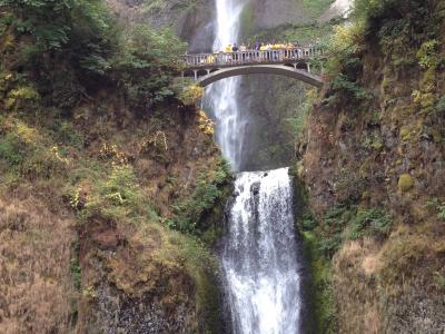 Multnomah Falls, Oregon Multnomah Falls, Oregon