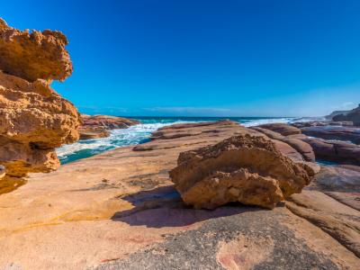 Talia Cave, Eyre Peninsula, Australia Talia Cave, Eyre Peninsula, Australia