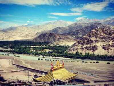 Ladkah Himalayas - Photo by Steven Lasry on Unsplash Ladkah Himalayas - Photo by Steven Lasry on Unsplash